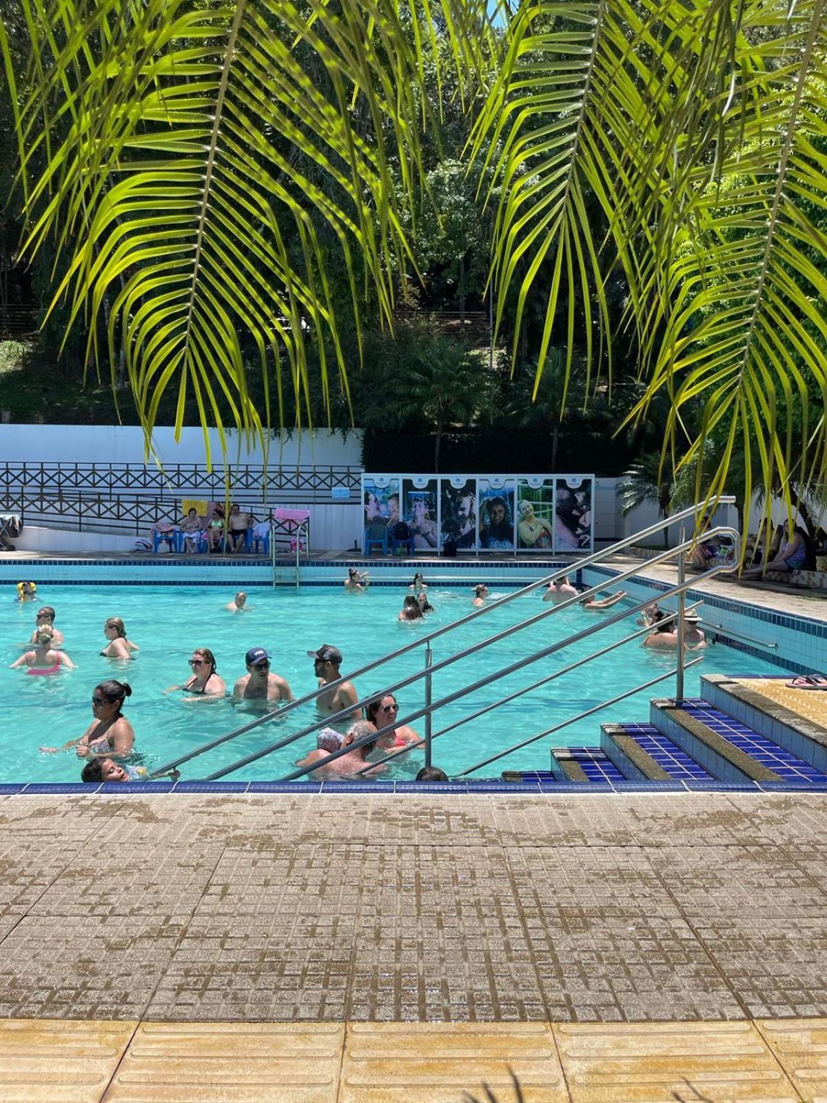 Apto Das Lavandas - 2 Quartos - Apto Todo Climatizado - A 150M Do Parque Termal! Piratuba Luaran gambar